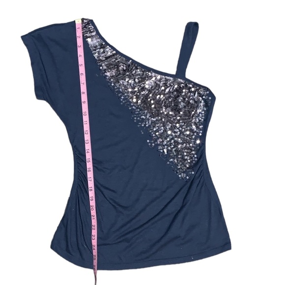 STUDIO Y: One Shoulder Sequin Embellished Top- Size Medium - Picture 9 of 12